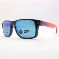 Oakley Youth Holbrook XS 9007 05 sunglasses