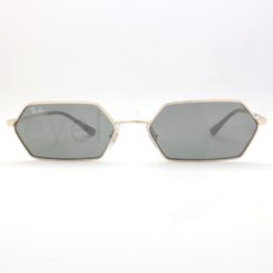 Ray-Ban 3728 Yevi 92136V sunglasses