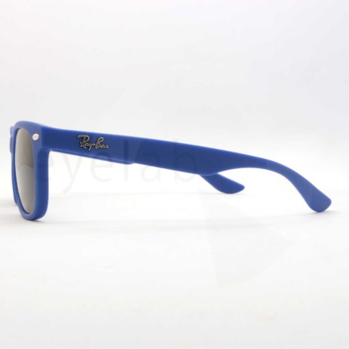 Ray-Ban Junior New Wayfarer 9052S 717771 47 sunglasses